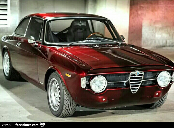 Vecchia Alfa Romeo